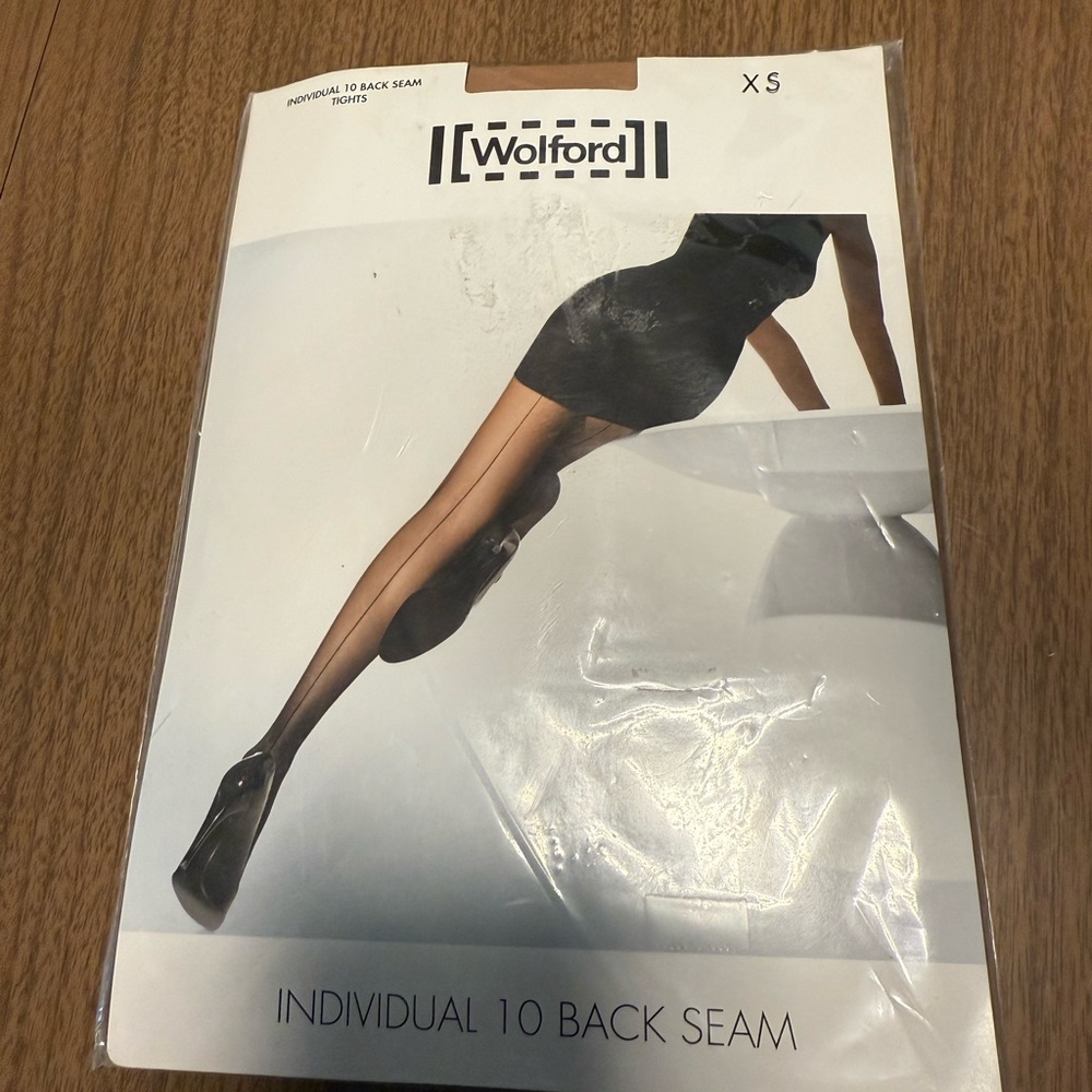 Wolford Back Seam Hosiery individual 10 Tights Pantyhose XS Sahara